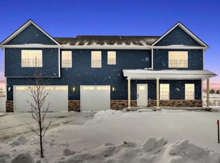 5006 Finch Dr, Schererville, IN 46375