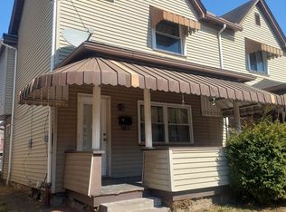 9 Spruce St, Natrona Heights, PA 15065