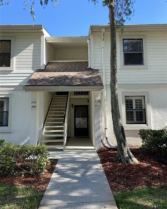 1st image of 212 Meadow Ln #212