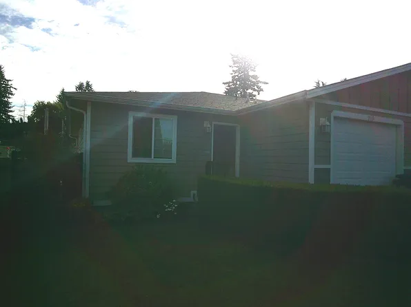 703 S Alder St, Burlington, WA 98233