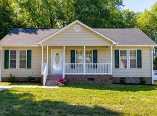 1443 Smokey Mountain Dr, Zebulon, NC 27597