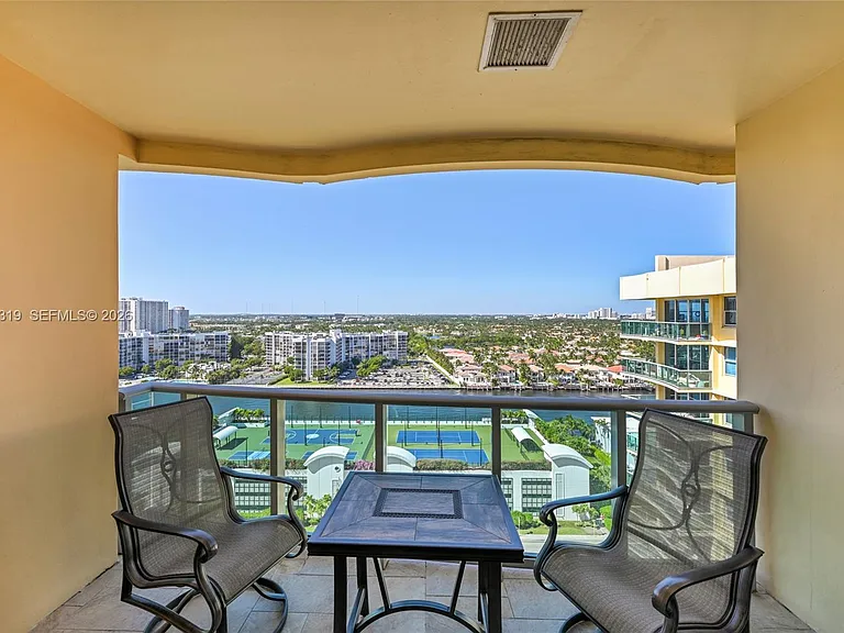 2501 S Ocean Dr #Penthouse 30 — Photo 1