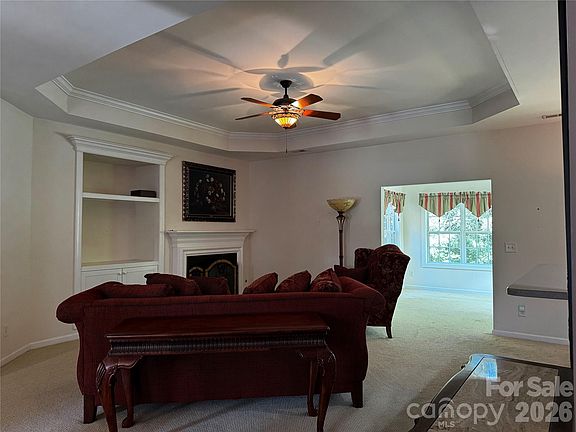 3rd image of 6111 Maple Leaf Ave