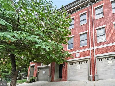 677 N 15th St, Philadelphia, PA, 19130