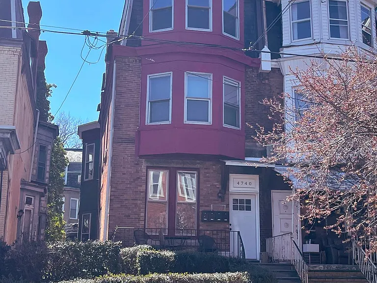 4740 Hazel Ave #2R — Photo 11
