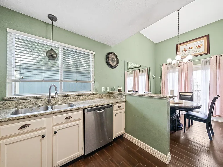 16170 Golden Sands Dr — Photo 10
