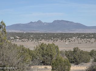 53302 Shadow Mountain Pkwy, Seligman, AZ 86337