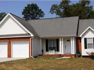 6137 Hunter Valley Rd, Ooltewah, TN 37363