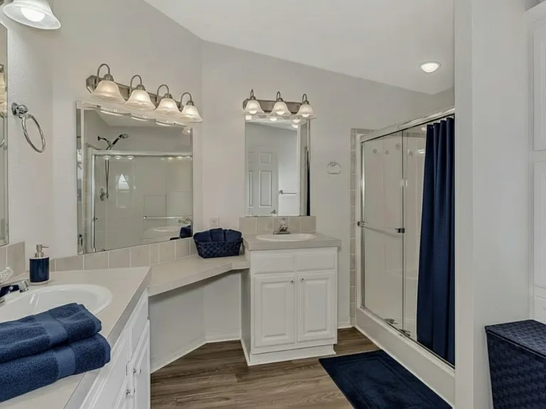 Master Bedroom bath Absolutely beautiful with large shower area