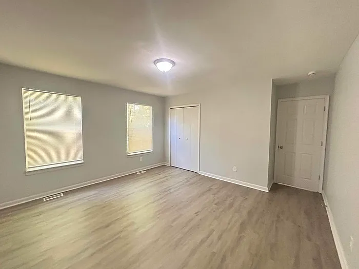 1533 Northcut Ct — Photo 14