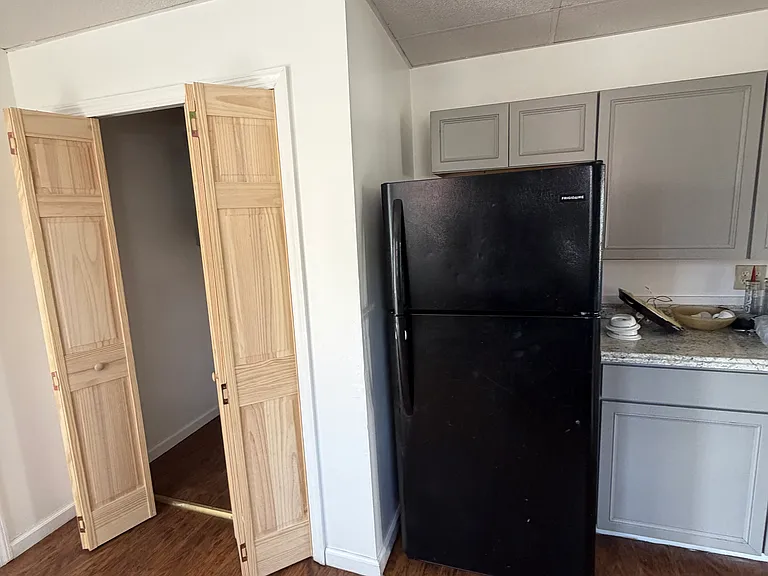 28 Price St #28 — Photo 2