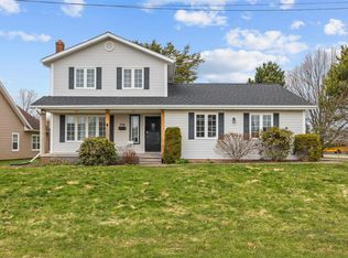 113 Greensview Dr, Stratford, PE C1B1N2
