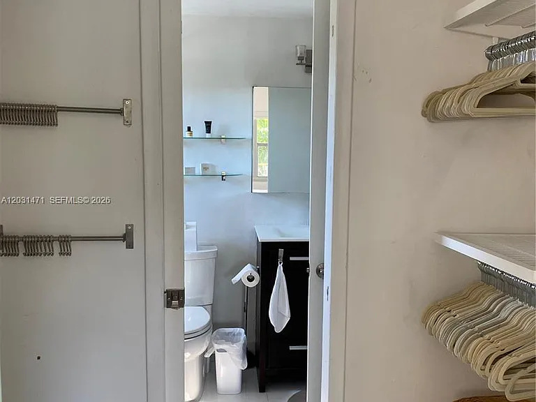 1540 Meridian Ave #4K — Photo 16