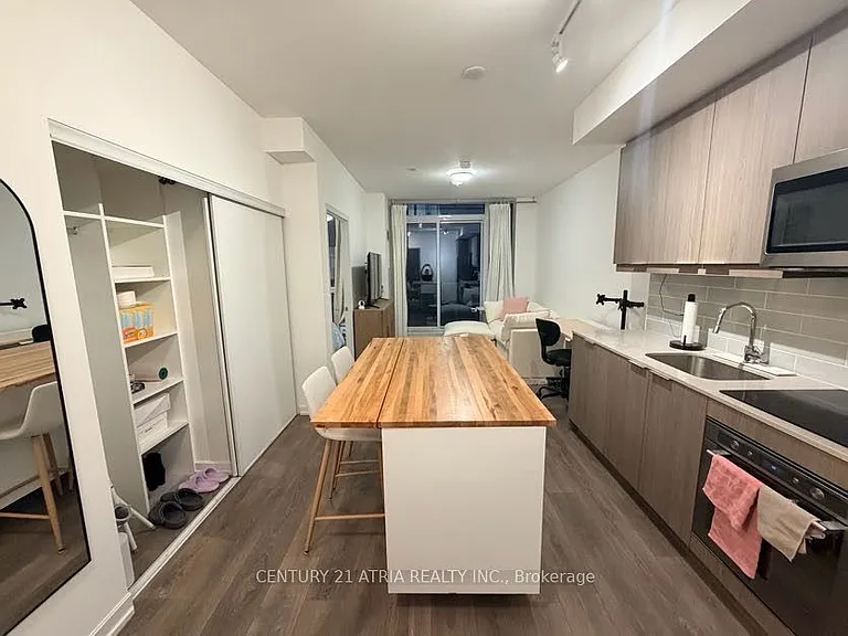 36 Forest Manor Rd #718 — Photo 4