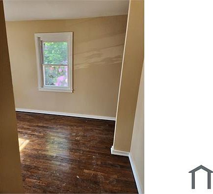 2nd image of 867 Pearl Harbor St #1
