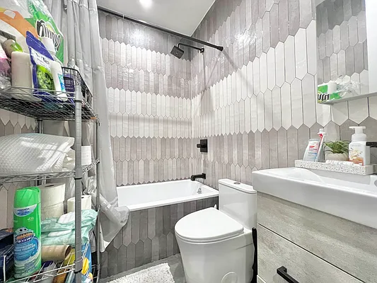 Rented by Doorway NYC, LLC | media 25