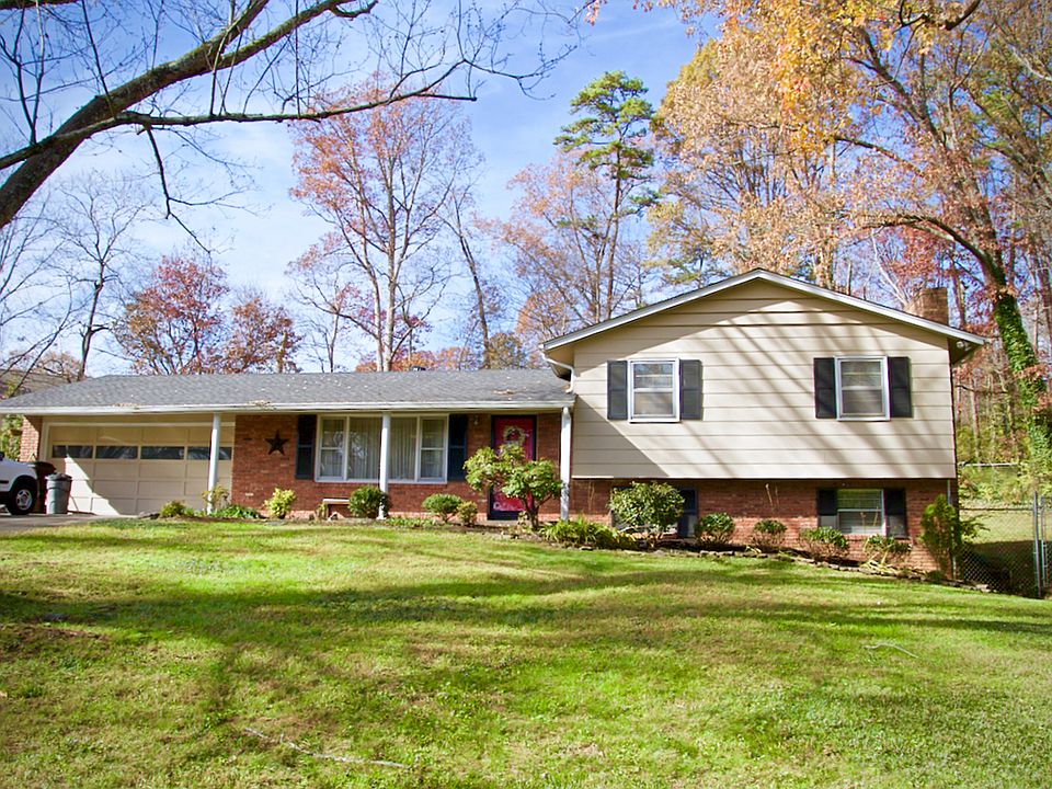 1st image of 813 Normandy Dr