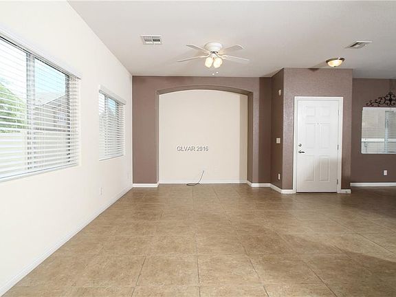 5th image of 10110 Aspen Rose St Unit 102