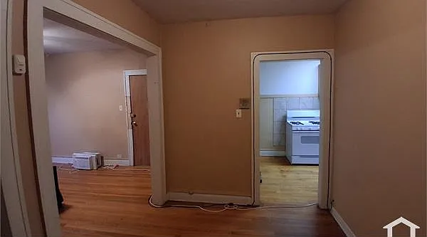 2 bed, $1,350 — Photo 3