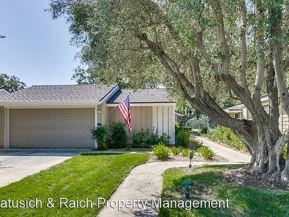 2nd image of 1118 Silver Oak Ct