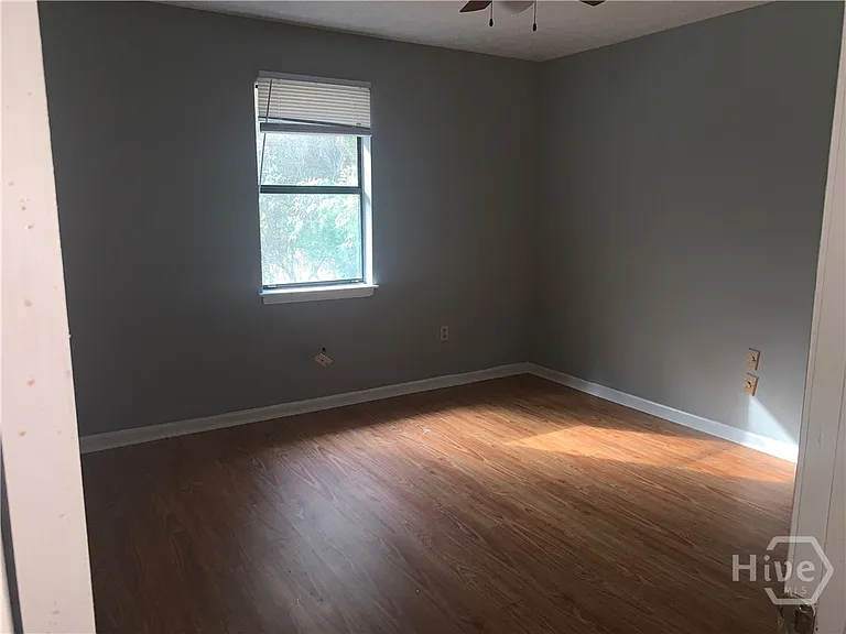 397 Fowler Dr — Photo 14