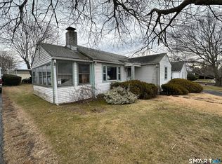 42 South Washington Avenue, East Lyme, CT 06357