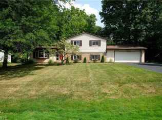 177 Spring Creek Rd, Northfield, OH 44067