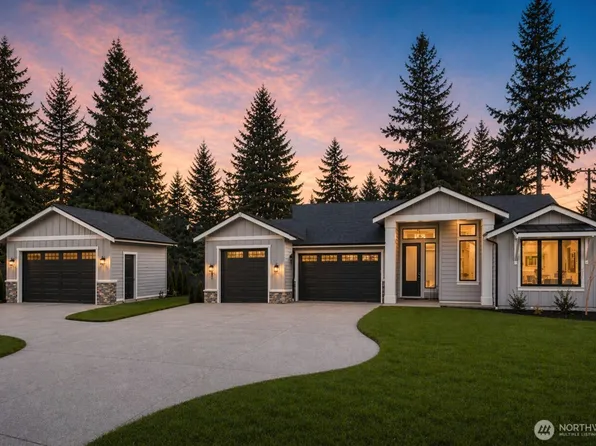 15323 210th Avenue Ct E, Bonney Lake, WA 98391