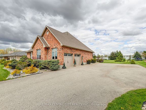 2nd image of 9538 Tower Rd