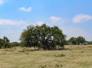 132 Elan Ln, Harper, TX 78631