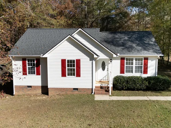 136 Pebblestone Ct, Willow Spring, NC 27592