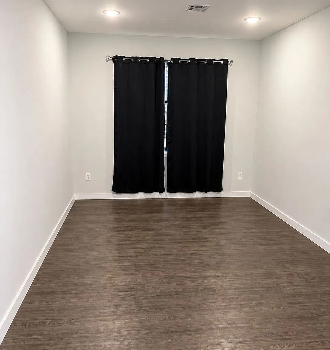 2 bed, $2,045 — Photo 1