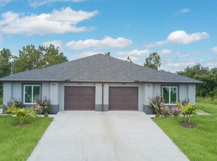 805 W 12th St, Lehigh Acres, FL 33972