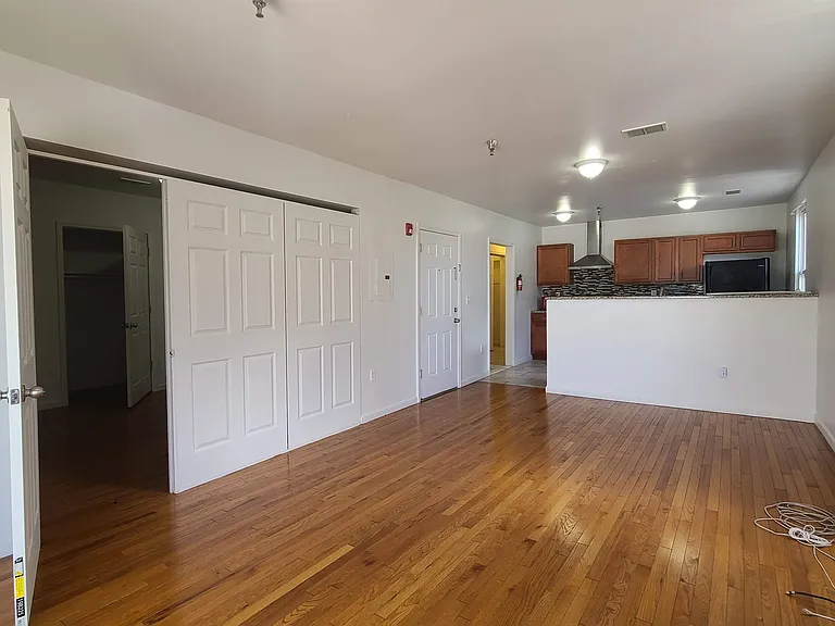 3714 Kennedy Blvd #3 — Photo 7