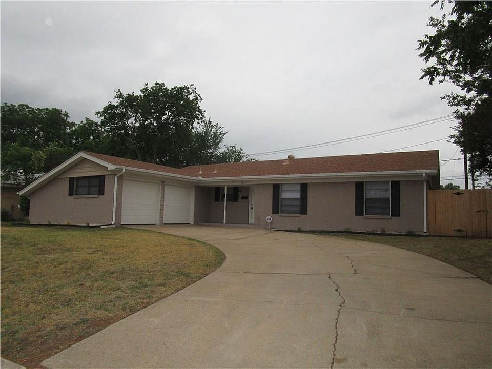 1st image of 7617 Janetta Dr