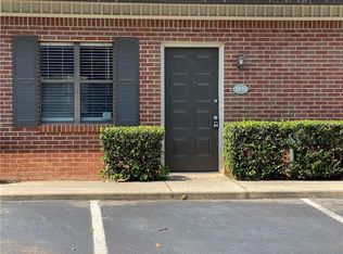 5032 Top Cat Ct, Buford, GA 30518
