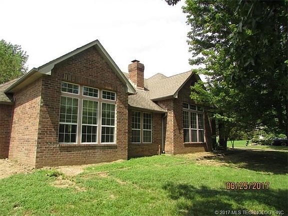 2nd image of 25688 S Brandon Terrace Dr
