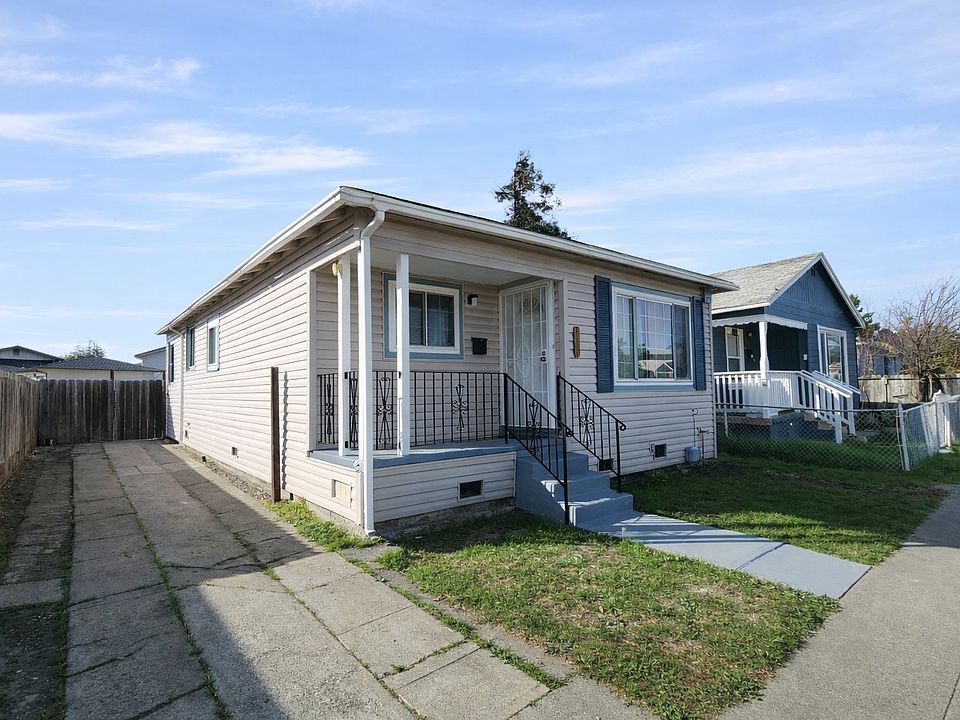 1st image of 729 S 49th St