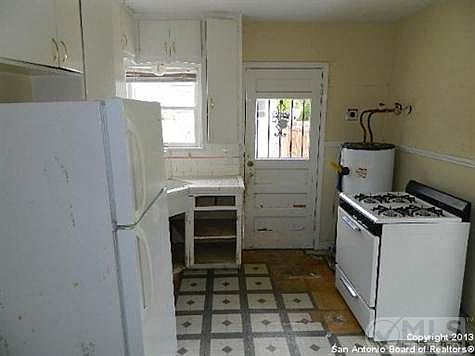 5th image of 1712 Mardell St
