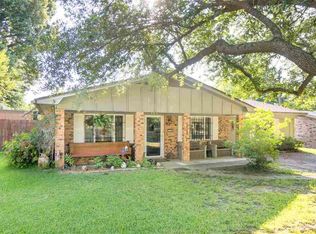 1012 Kay Dr, Gladewater, TX 75647