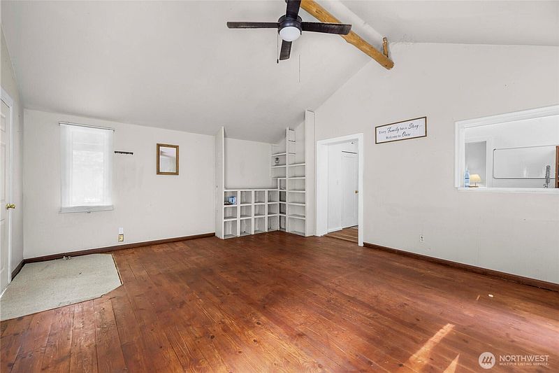 4th image of 14784 Mountain View Lane