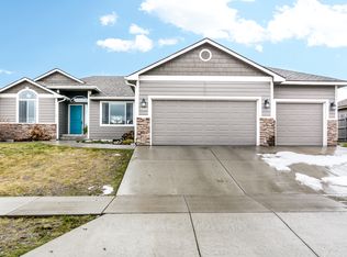 3811 W 22nd Ave, Kennewick, WA 99338