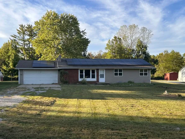 16 Turner Dr, Mount Vernon, IL 62864