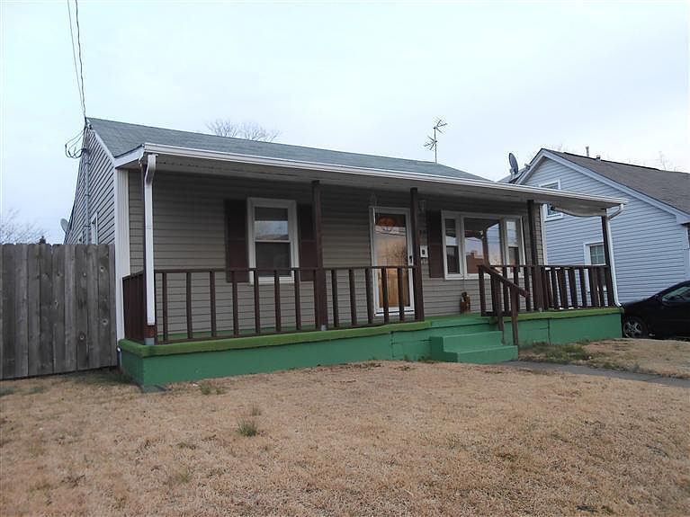 1st image of 218 Hillcrest Ave