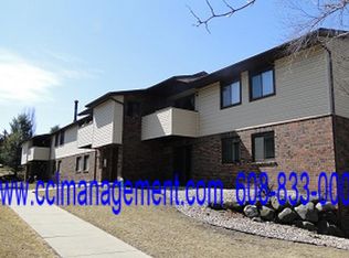 825 N Gammon Rd APT B, Madison, WI 53717