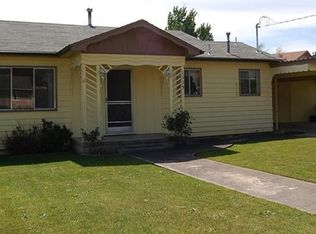 1335 SW Isham St, Grants Pass, OR 97526