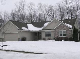 551 Polaris St, West Bend, WI 53095