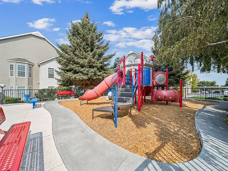 Villas at Meadow Springs — Photo 25