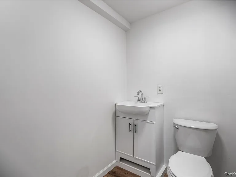 39 Wolfhollow Rd — Photo 24