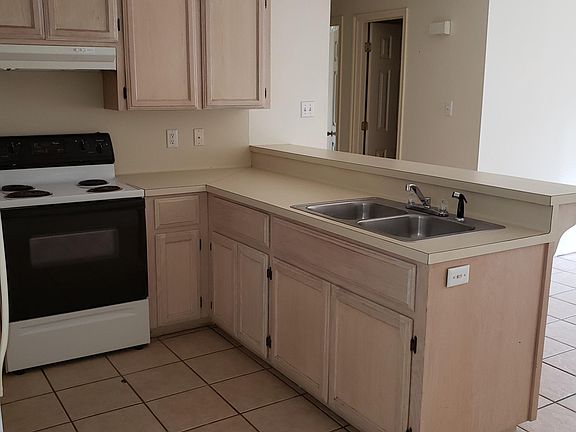 5th image of 408 E Ulex Ave APT 5